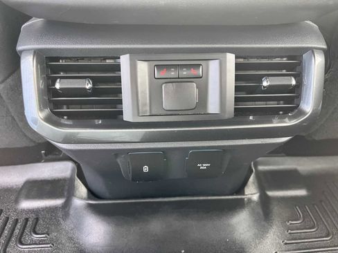 Used 2022 Ford F150 Lariat w/ Equipment Group 502A High image 47