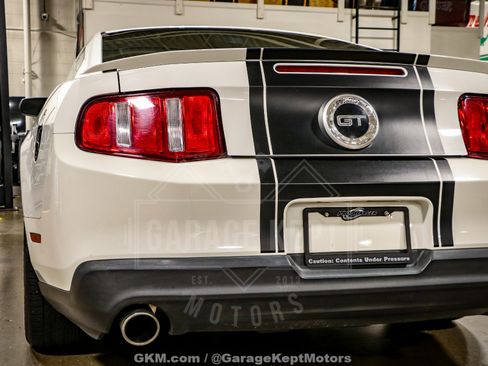 Used 2010 Ford Mustang GT RWD image 41