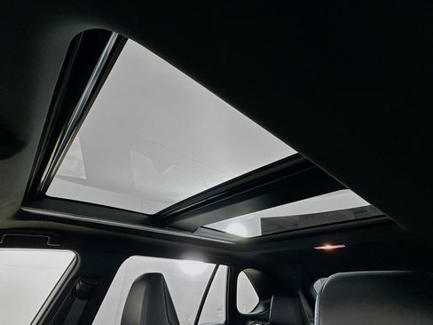 Used 2020 Toyota RAV4 XSE image 26