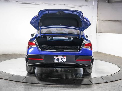 Used 2025 Hyundai Elantra Sport FWD image 25