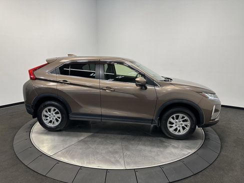 Used 2018 Mitsubishi Eclipse Cross ES AWD/4WD image 8