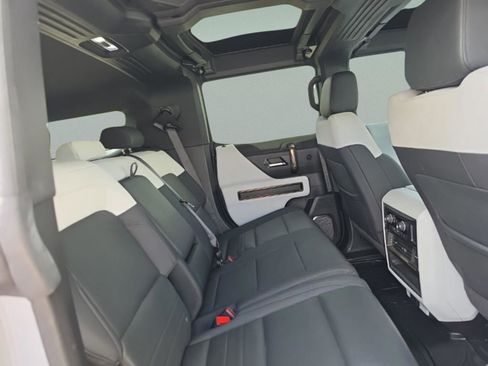 Used 2024 GMC Hummer EV 3X AWD/4WD image 27
