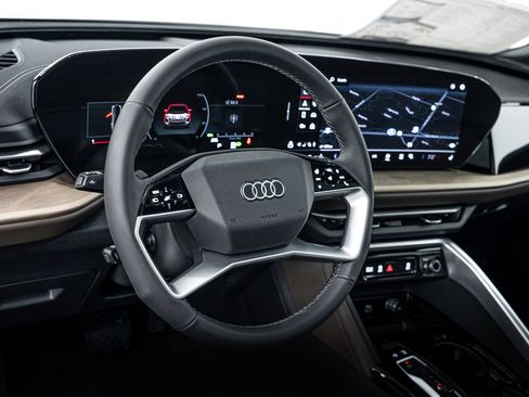 New 2025 Audi Q5 Premium image 9