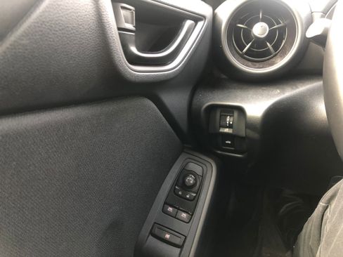 Used 2023 Toyota GR86 image 17