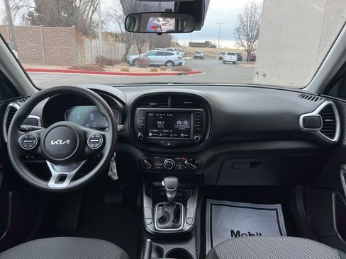 Used 2024 Kia Soul LX w/ Option Group 015 image 20