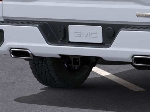 New 2026 GMC Sierra 1500 Elevation w/ X31 Off-Road Package AWD/4WD image 14