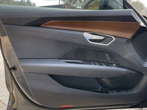 Used 2022 Audi e-tron GT Premium Plus image 14