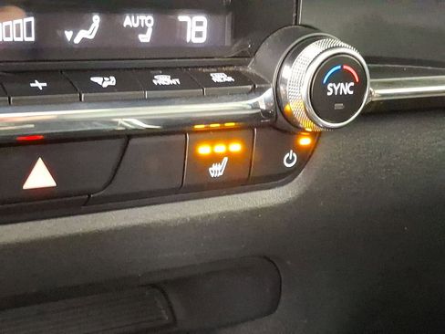 Used 2024 MAZDA CX-30 AWD 2.5 S w/ Preferred Package image 19