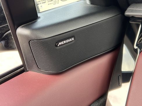 Used 2023 Land Rover Range Rover Sport SE Dynamic image 29