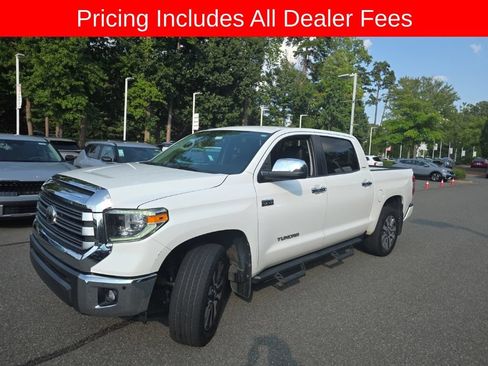 Used 2019 Toyota Tundra Limited w/ Limited Premium Package AWD/4WD image 10