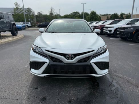Used 2021 Toyota Camry XSE FWD image 8