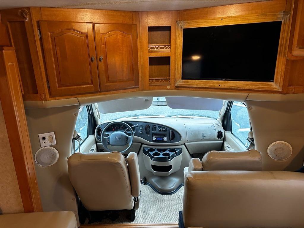Used 2006 Ford E-450 and Econoline 450 RWD image 9