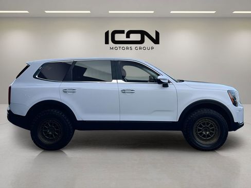 Used 2022 Kia Telluride LX AWD/4WD image 6