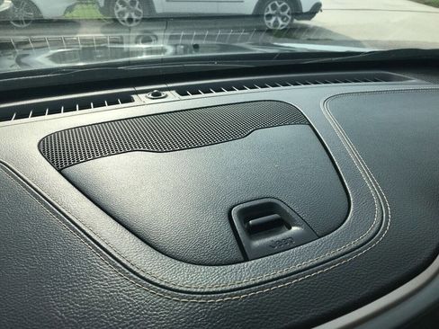 Used 2015 Jeep Cherokee Latitude FWD image 48