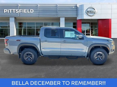 New 2025 Nissan Frontier PRO-4X image 2