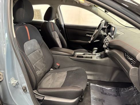 Used 2024 Nissan Sentra SR w/ Trunk Package FWD image 10
