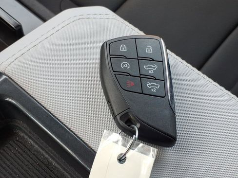 Used 2025 GMC Hummer EV 3X AWD/4WD image 22