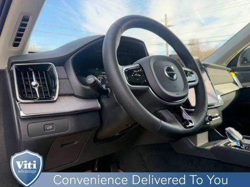 New 2026 Volvo XC90 B6 Ultra w/ Protection Package image 12