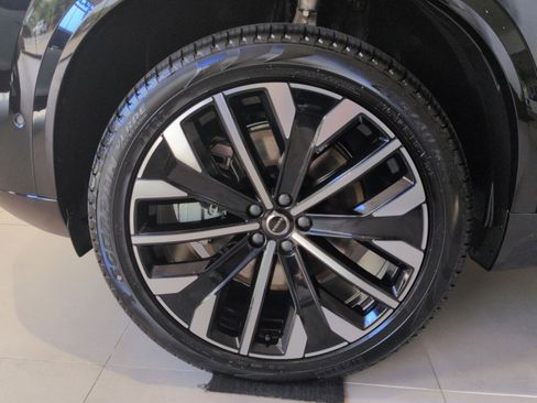 New 2026 Volvo XC90 T8 Plus w/ Protection Package Premier image 12