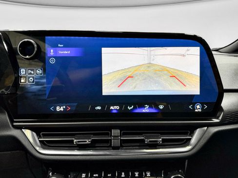 Used 2025 Chevrolet Equinox EV LT FWD image 14