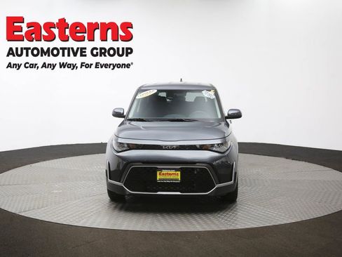 Used 2023 Kia Soul LX w/ LX Technology Package FWD image 52
