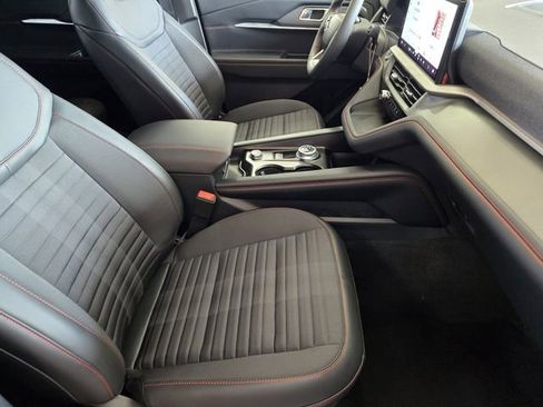 New 2026 Ford Explorer ST-Line w/ ST-Line Street Pack RWD image 11