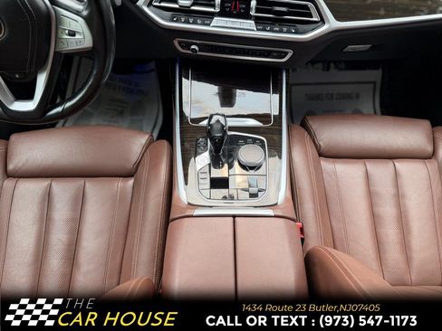 Used 2020 BMW X7 xDrive40i w/ Premium Package AWD/4WD image 34