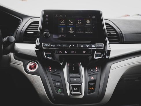 Used 2018 Honda Odyssey EX-L image 4