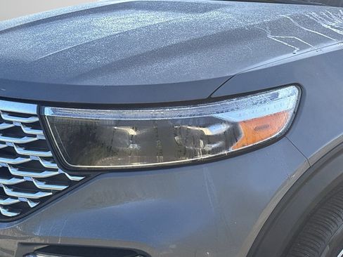 Used 2023 Ford Explorer Platinum w/ Technology Package image 6