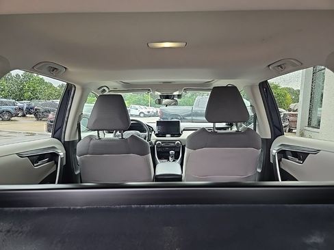 Used 2025 Toyota RAV4 XLE w/ Convenience Package AWD/4WD image 97