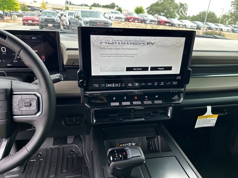 New 2026 GMC Hummer EV SUV AWD/4WD image 22