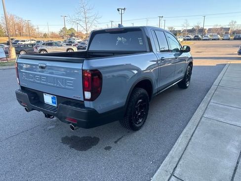 Certified 2025 Honda Ridgeline Sport+ image 4