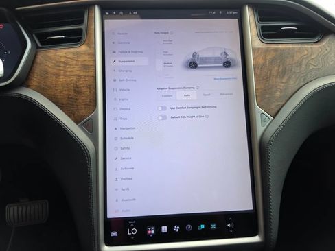 Used 2020 Tesla Model S Long Range AWD/4WD image 59