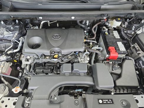 Used 2023 Toyota RAV4 XLE w/ Convenience Package FWD image 30