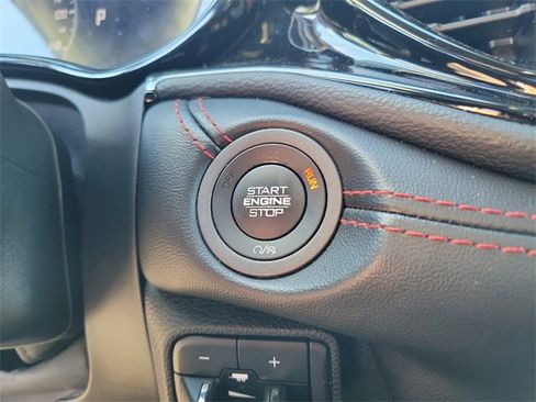 Used 2023 Dodge Durango GT image 28