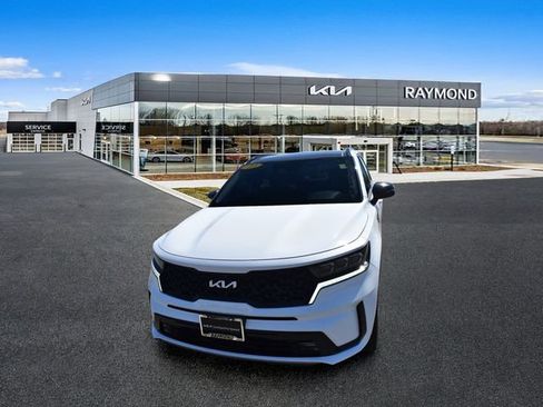 Certified 2023 Kia Sorento SX AWD/4WD image 7