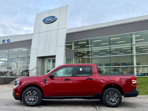 New 2026 Ford Maverick XLT AWD/4WD image 3