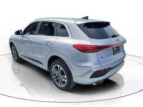 New 2026 Audi Q5 Premium AWD/4WD image 3