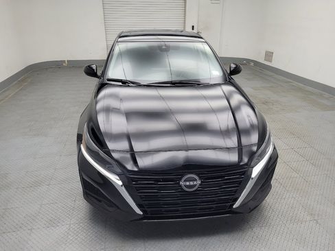 Used 2025 Nissan Altima 2.5 SV w/ SV Premium Package FWD image 14