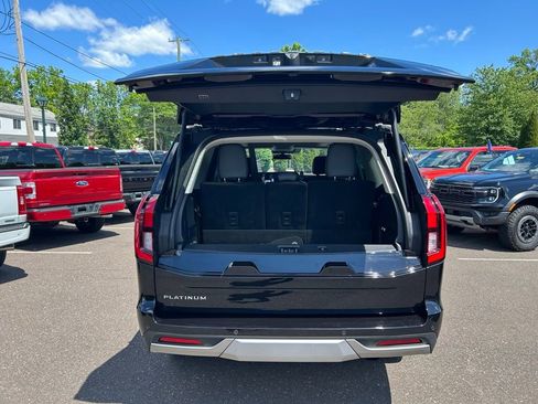 Certified 2025 Ford Expedition Platinum AWD/4WD image 7