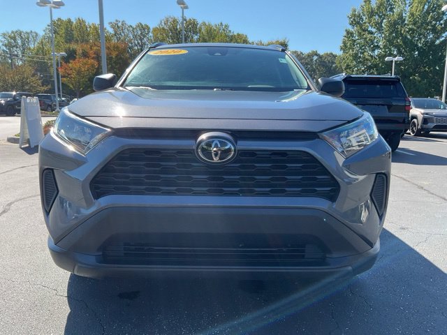 Used 2020 Toyota RAV4 LE FWD image 4