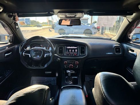 Used 2018 Dodge Charger SRT w/ Harman/Kardon Audio Group image 37