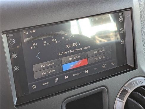 Used 2017 Jeep Wrangler Unlimited Sport w/ Connectivity Group image 14