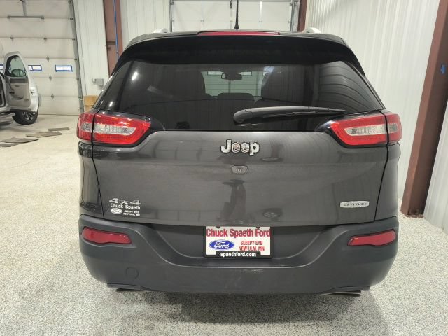 Used 2015 Jeep Cherokee Latitude w/ Comfort/Convenience Group AWD/4WD image 7
