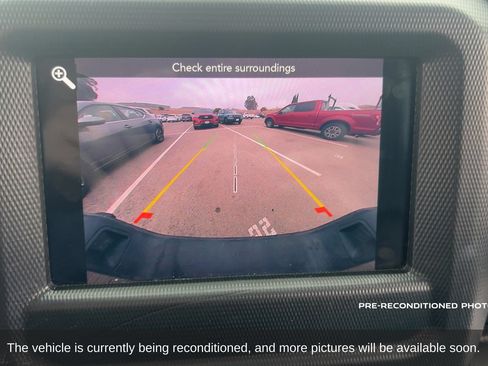 Used 2020 Jeep Gladiator Overland w/ Trailer Tow Package AWD/4WD image 17