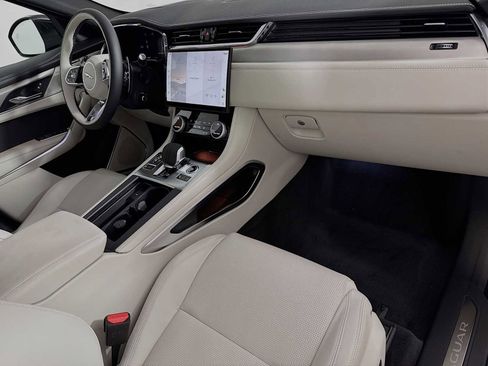 New 2026 Jaguar F-PACE R-Dynamic S image 29