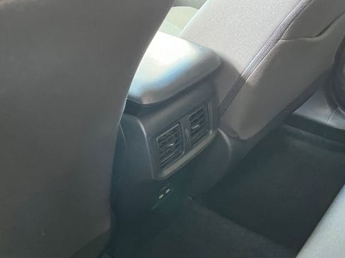 Used 2025 Toyota RAV4 XLE image 24