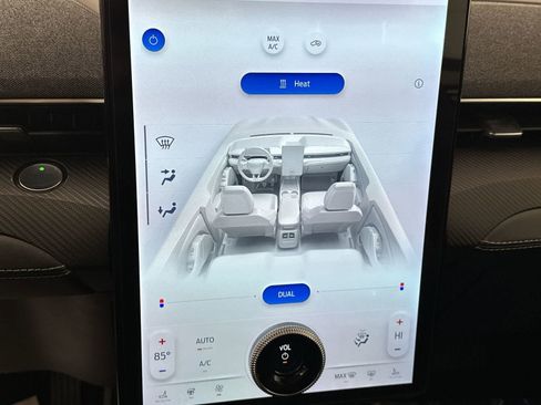 Used 2021 Ford Mustang Mach-E Premium image 23