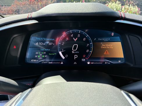 Used 2024 Chevrolet Corvette Z06 RWD image 26
