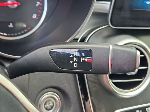 Used 2019 Mercedes-Benz C 300 Sedan image 16